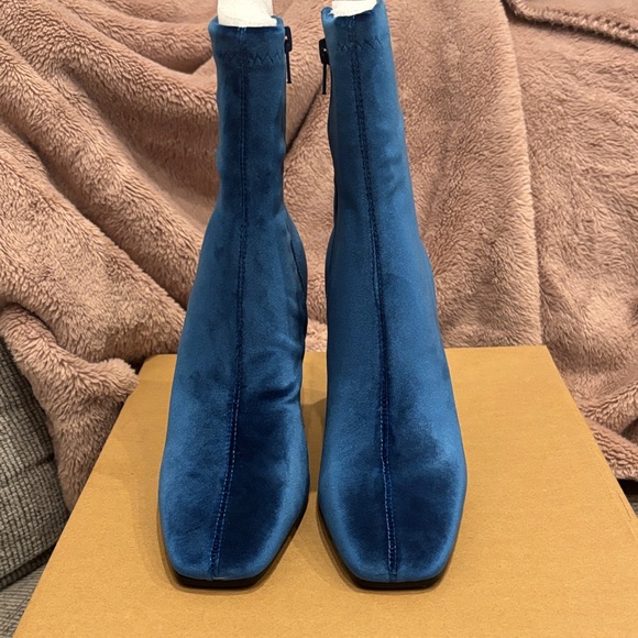 Steve Madden Velvet Blue Heeled Boots - Picture 3 of 7